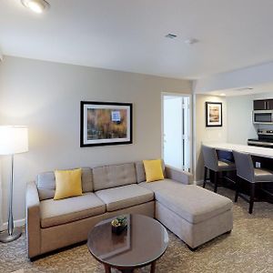 Chase Suite Hotel Newark Fremont